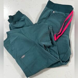 Pre- Figs Scrubs Set size MEDIUM Hydrogreen